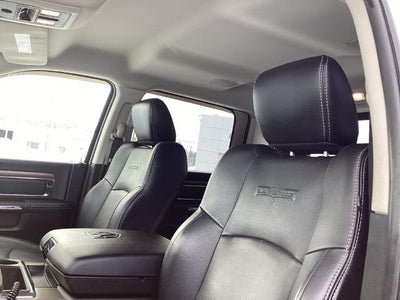 2013 RAM 3500 4WD Crew Cab 8 Ft Box Laramie