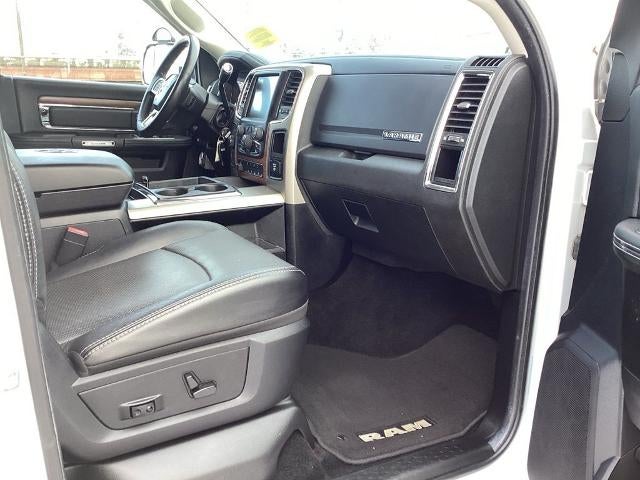 2013 RAM 3500 4WD Crew Cab 8 Ft Box Laramie