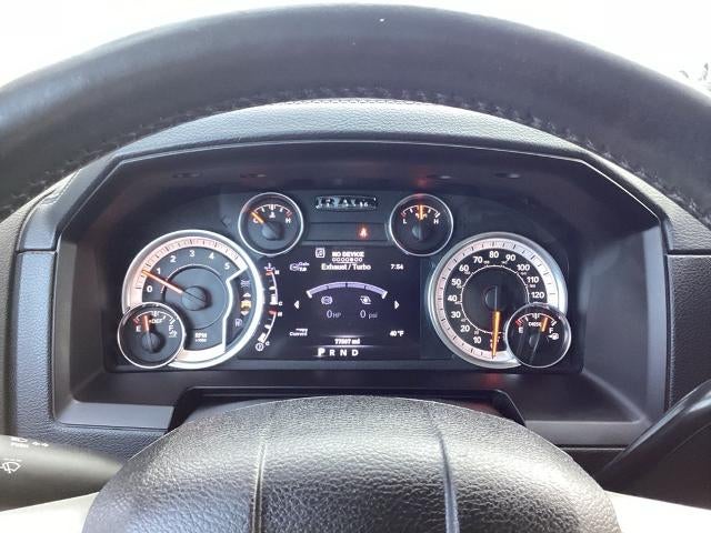 2013 RAM 3500 4WD Crew Cab 8 Ft Box Laramie