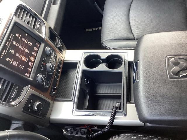 2013 RAM 3500 4WD Crew Cab 8 Ft Box Laramie