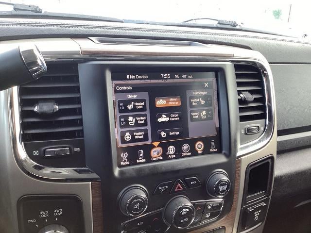 2013 RAM 3500 4WD Crew Cab 8 Ft Box Laramie