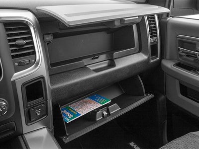 2013 RAM 3500 4WD Crew Cab 8 Ft Box Laramie