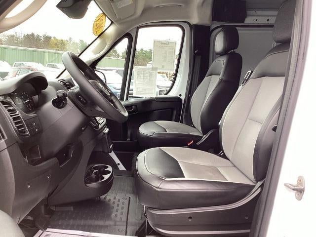 2023 RAM ProMaster Cargo Van 1500 Low Roof 136" WB