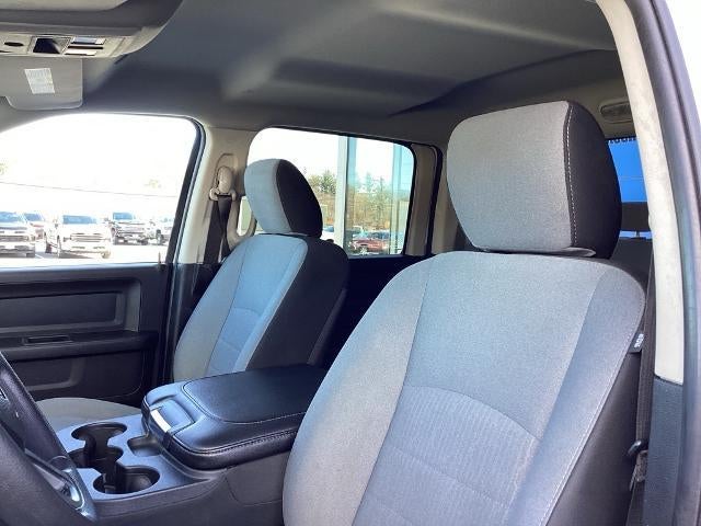 2021 RAM 1500 Classic Tradesman 4x4 Crew Cab 5'7" Box