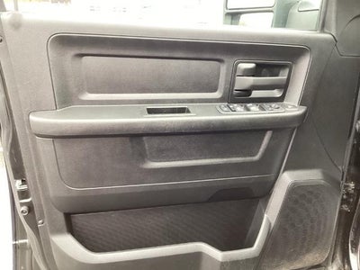 2024 RAM 2500 Tradesman 4x4 Crew Cab 6'4" Box