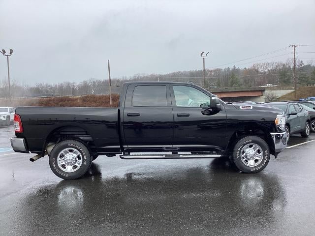 2024 RAM 2500 Tradesman 4x4 Crew Cab 6'4" Box