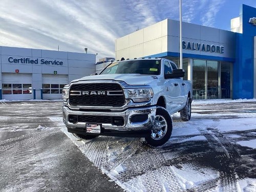 2022 RAM 2500 Tradesman 4x4 Crew Cab 6'4" Box