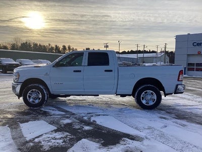 2022 RAM 2500 Tradesman 4x4 Crew Cab 6'4" Box