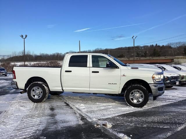 2022 RAM 2500 Tradesman 4x4 Crew Cab 6'4" Box