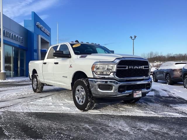 2022 RAM 2500 Tradesman 4x4 Crew Cab 6'4" Box