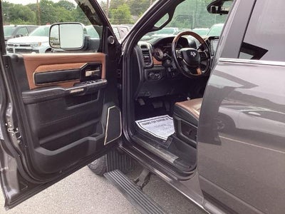 2022 RAM 2500 Longhorn 4x4 Mega Cab 6'4" Box