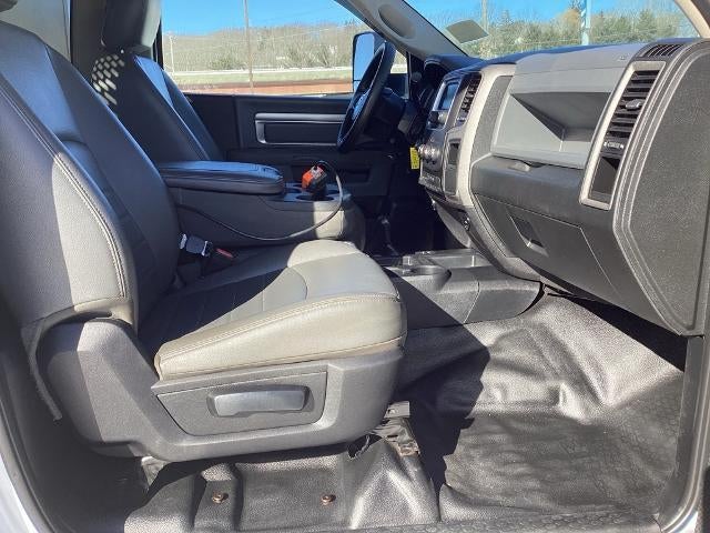 2015 RAM 5500 4WD Reg Cab 144" WB 60" CA Tradesman