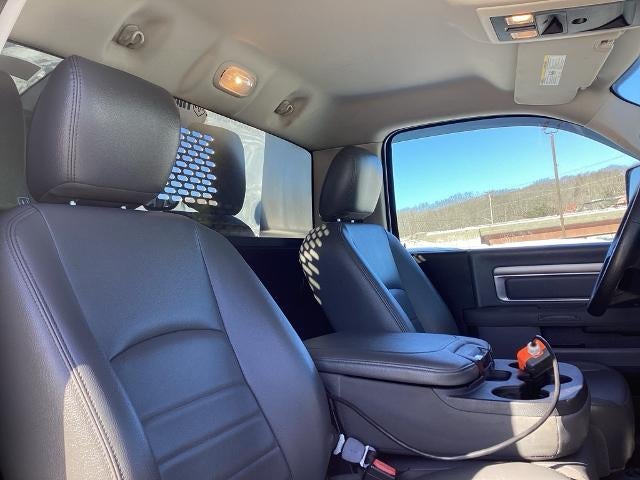 2015 RAM 5500 4WD Reg Cab 144" WB 60" CA Tradesman