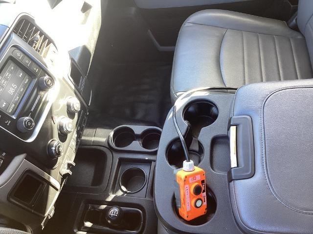 2015 RAM 5500 4WD Reg Cab 144" WB 60" CA Tradesman