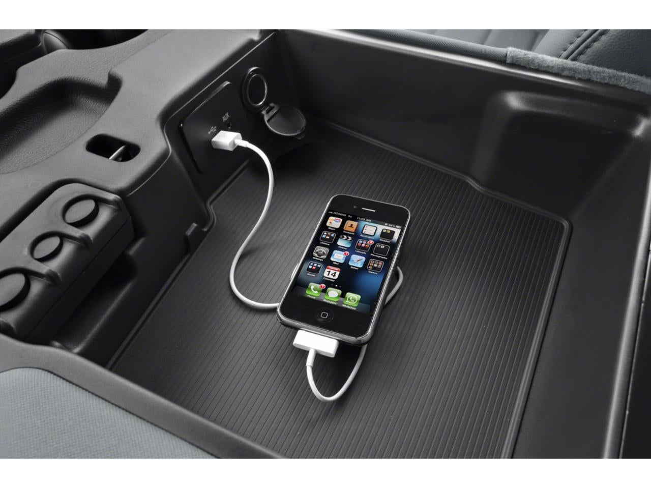 2015 RAM 5500 4WD Reg Cab 144" WB 60" CA Tradesman