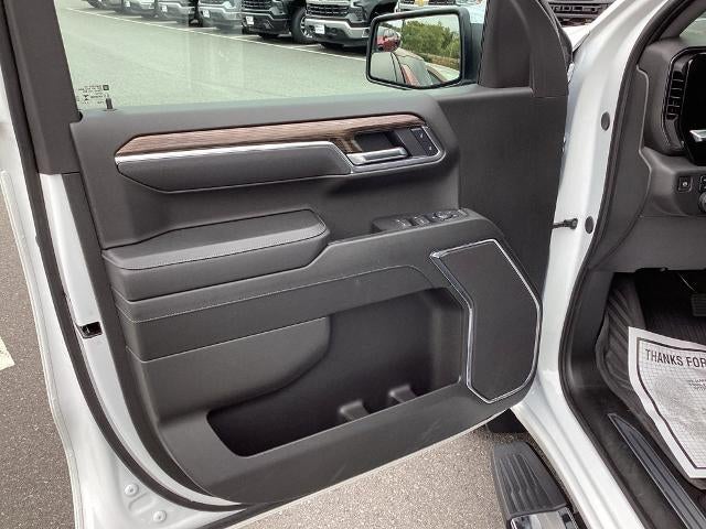 2025 Chevrolet Silverado 1500 Crew Cab Short Box 4-Wheel Drive LT 1LT