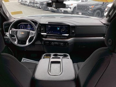2025 Chevrolet Silverado 1500 Crew Cab Short Box 4-Wheel Drive LT 1LT