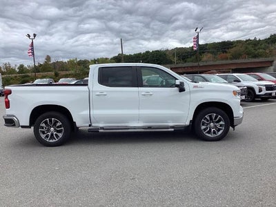 2025 Chevrolet Silverado 1500 Crew Cab Short Box 4-Wheel Drive LT 1LT
