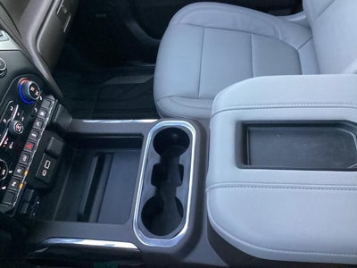 2020 Chevrolet Silverado 1500 Crew Cab Standard Box 4-Wheel Drive RST