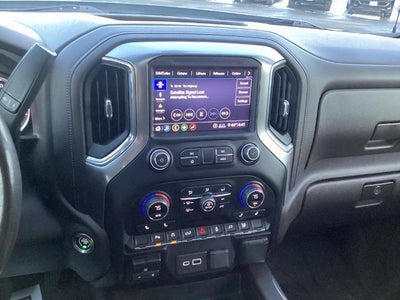 2020 Chevrolet Silverado 1500 Crew Cab Standard Box 4-Wheel Drive RST