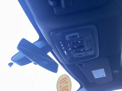 2020 Chevrolet Silverado 1500 Crew Cab Standard Box 4-Wheel Drive RST