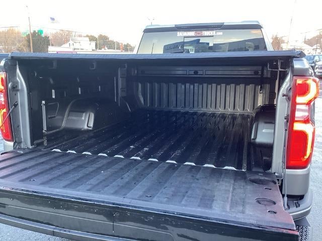 2020 Chevrolet Silverado 1500 Crew Cab Standard Box 4-Wheel Drive RST