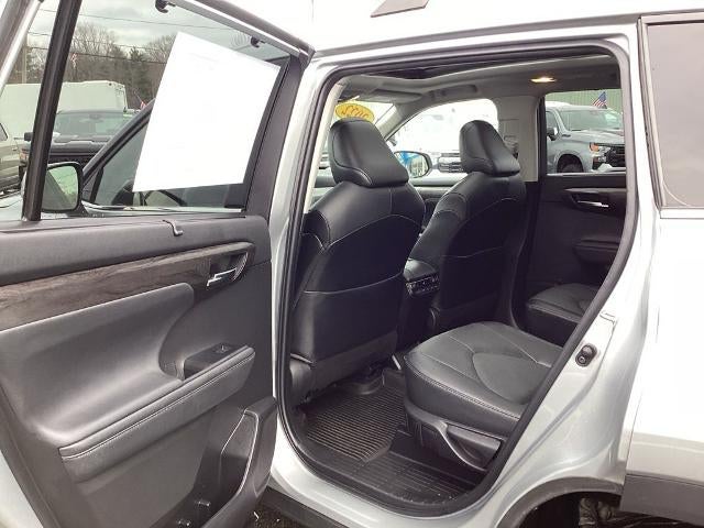 2022 Toyota Highlander Platinum AWD (Natl)