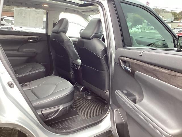 2022 Toyota Highlander Platinum AWD (Natl)