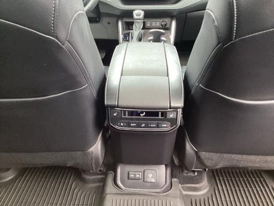 2022 Toyota Highlander Platinum AWD (Natl)
