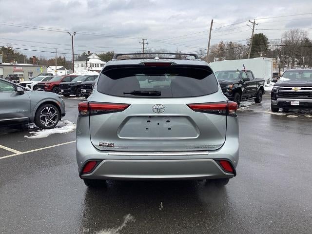 2022 Toyota Highlander Platinum AWD (Natl)