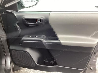 2019 Toyota Tacoma 4WD 4WD SR Access Cab 6' Bed V6 AT (SE)