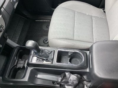 2019 Toyota Tacoma 4WD 4WD SR Access Cab 6' Bed V6 AT (SE)