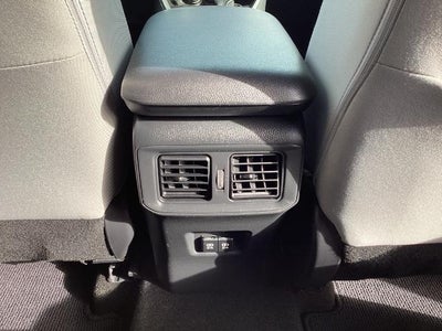 2019 Toyota RAV4 XLE AWD (Natl)