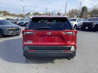 2019 Toyota RAV4 XLE AWD (Natl)