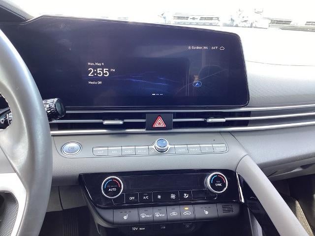 2023 Hyundai ELANTRA SEL IVT