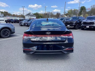 2023 Hyundai ELANTRA SEL IVT