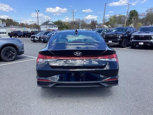 2023 Hyundai ELANTRA SEL IVT